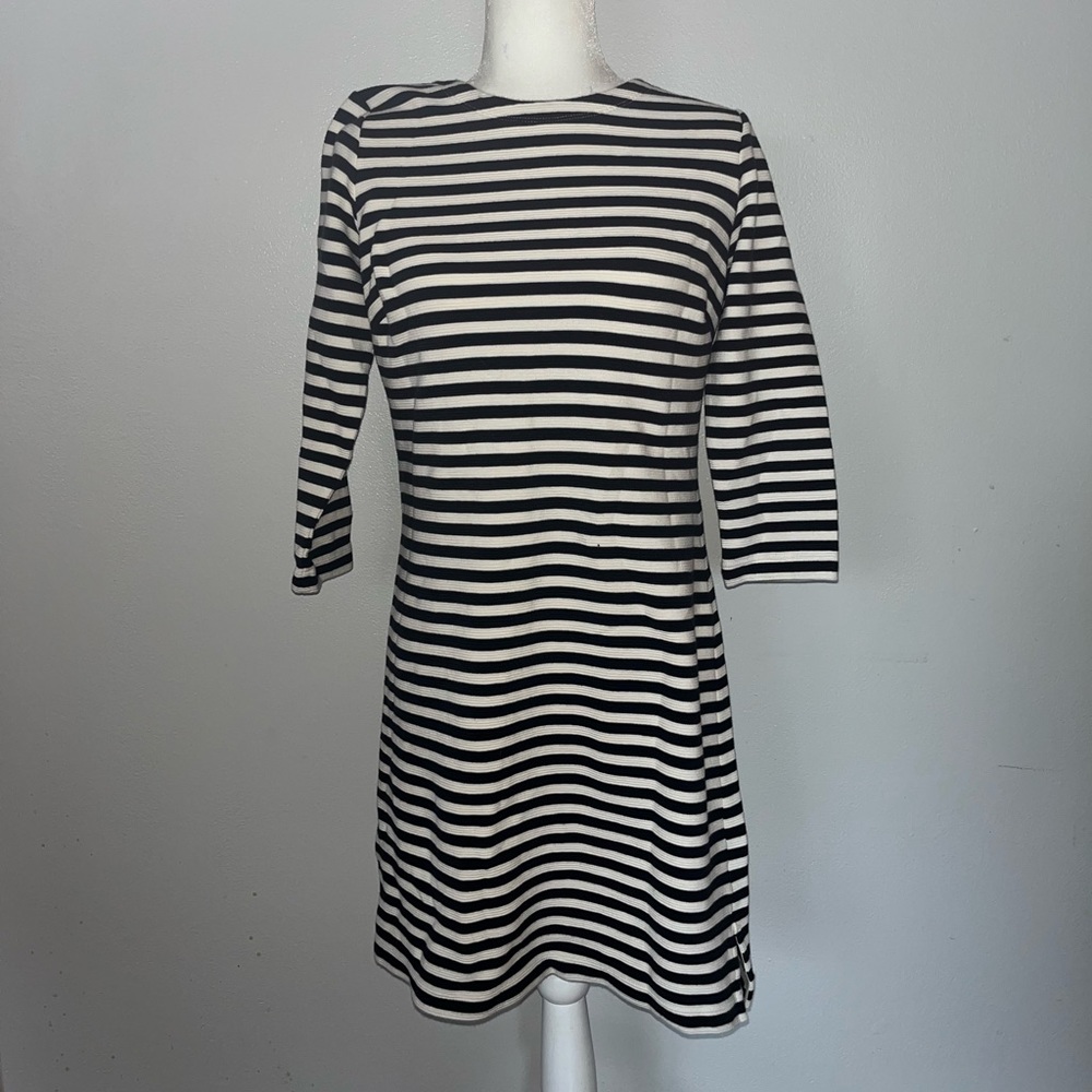 Vineyard vines, XS, striped dress.